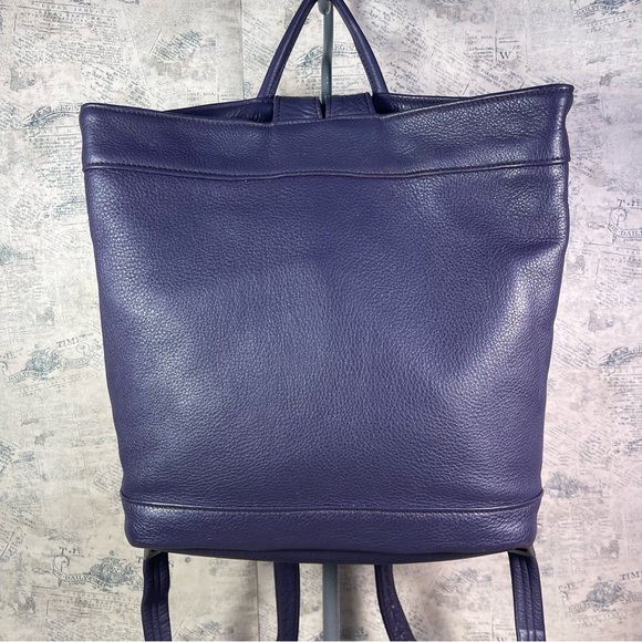 Sven Handbags - SVEN Imagined USA Made Leather backpack